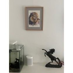 Leo - Peinture animalière lion - Aquarelle contemporaine - Laurence Viarnaud - Mise ne situation dans un salon