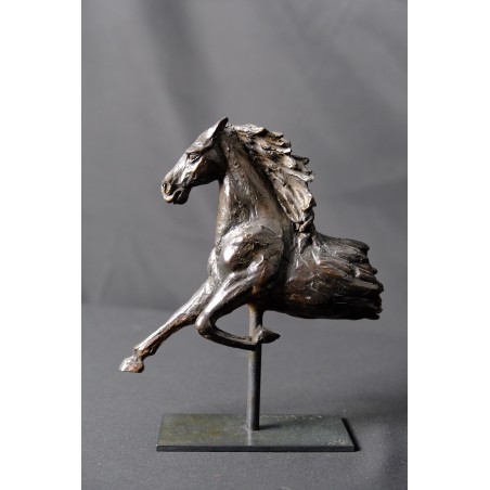 Cheval au trot - Sculpture en bronze contemporaine - Cheval en mouvement - Laurence Viarnaud - Galerie FenêtreSurArtistes