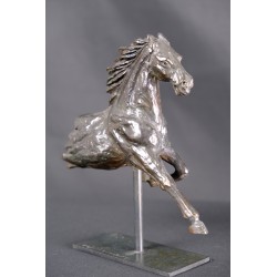 Cheval au trot - Sculpture en bronze contemporaine - Cheval en mouvement - Laurence Viarnaud - Vue de trois quart